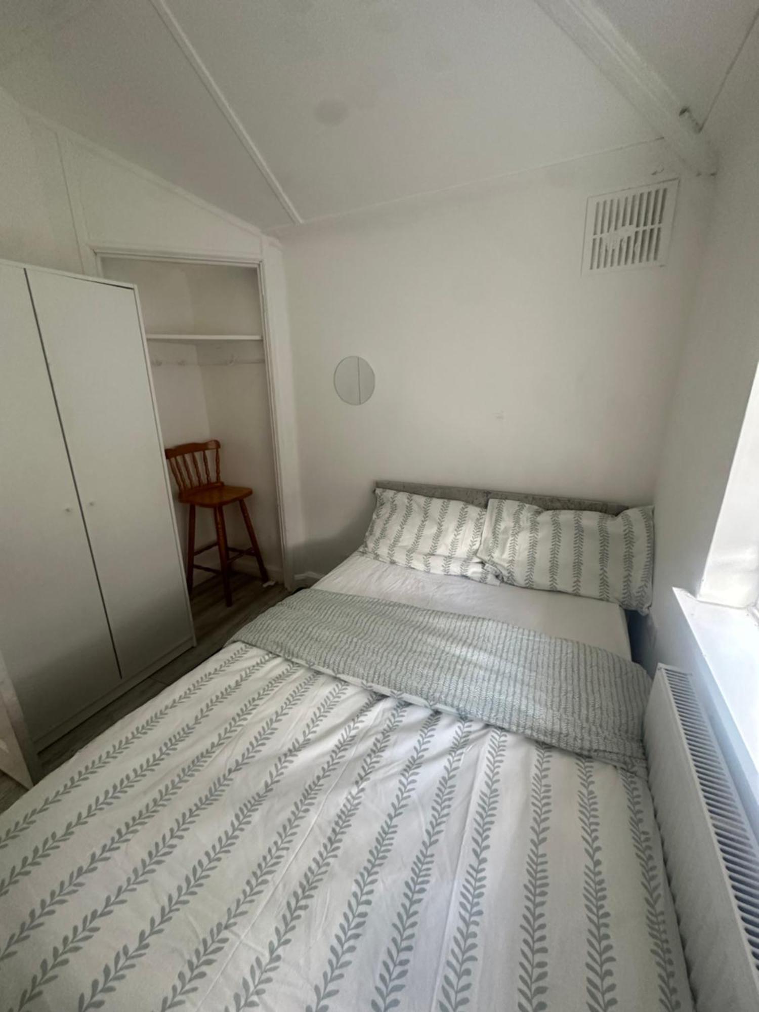 Ebehi Inn Welling Exteriér fotografie